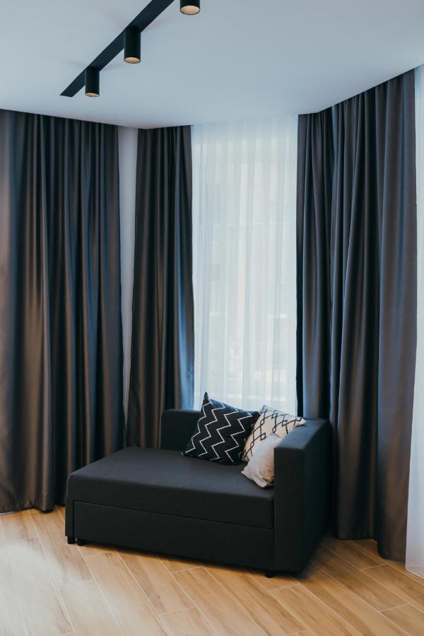 Poppy Downtown Suites Sarajevo SJJ Extérieur photo